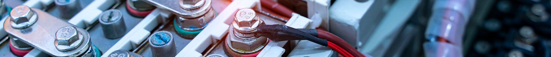 福井県福井市、坂井市、越前市、鯖江市周辺のバッテリー交換専門店のリビルドバッテリー交換・新品バッテリー交換についてご紹介します。